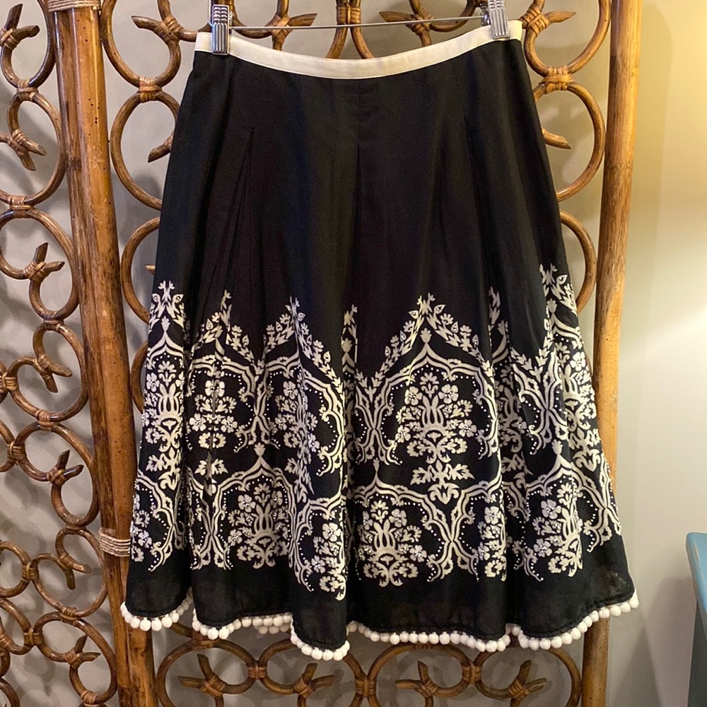 Ann Taylor LOFT skirt with Pom Pom trim